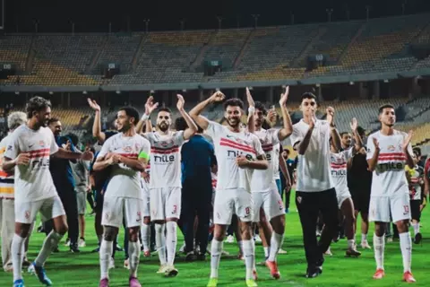 مصدر لـ يلا كورة: جون إدوارد وعد لاعبي الزمالك بصرف المستحقات المتأخرة خلال أيام